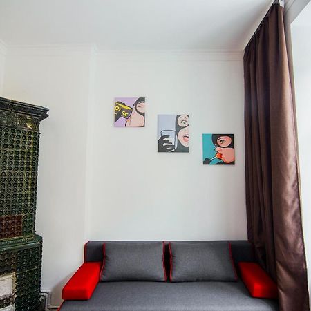 Pop Art Hostel Liov Exterior foto