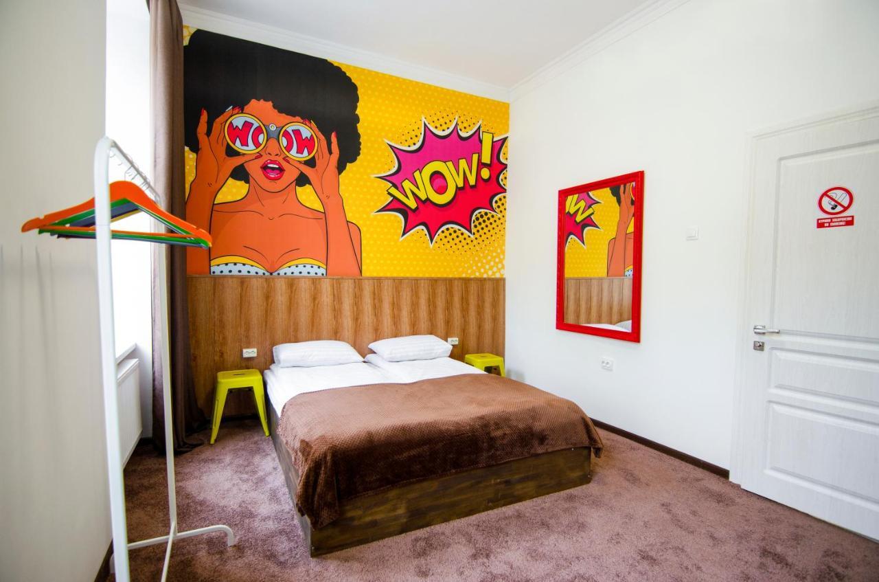 Pop Art Hostel Liov Exterior foto
