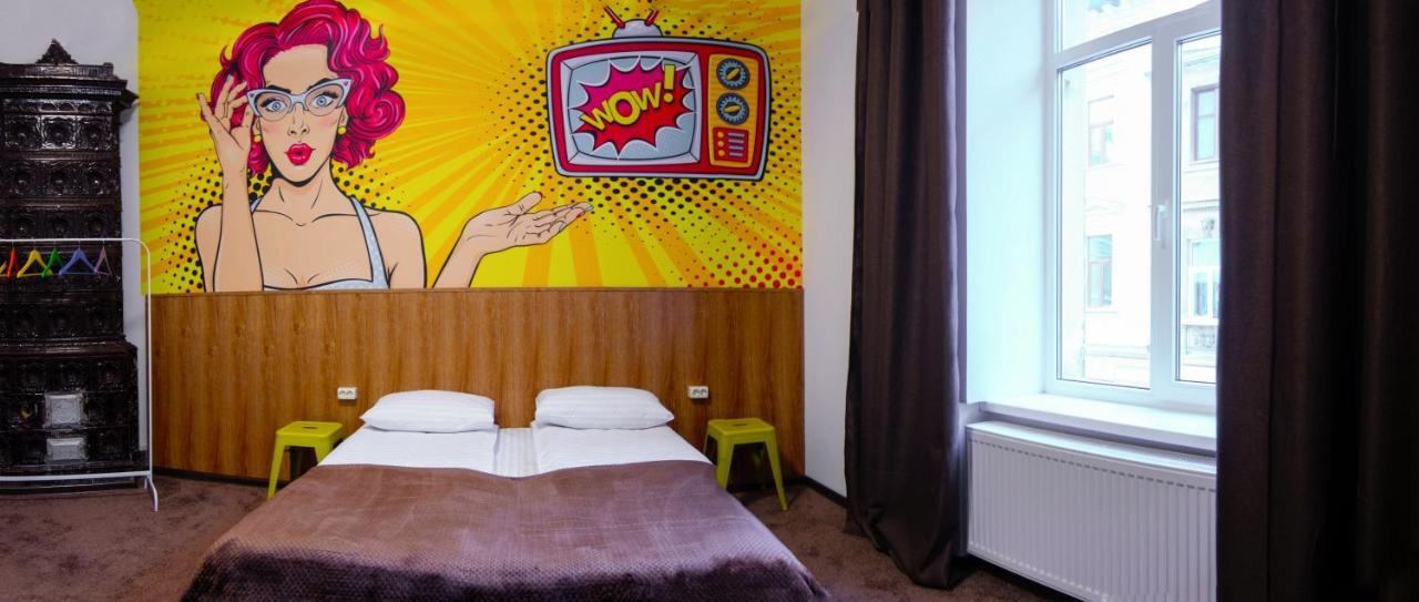 Pop Art Hostel Liov Exterior foto