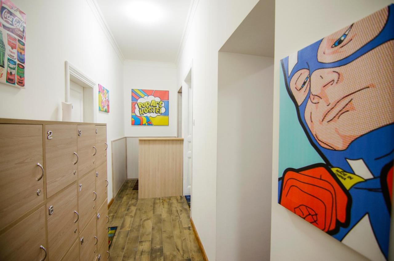 Pop Art Hostel Liov Exterior foto